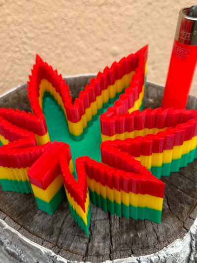 Rasta Leaf Catch Tray